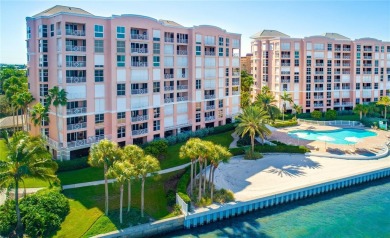 Beach Condo For Sale in St. Petersburg, Florida