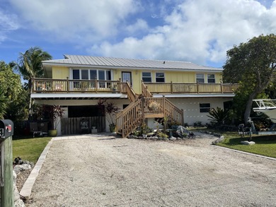 Beach Home For Sale in Big Coppitt, Florida