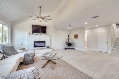 Beach Home For Sale in Sanibel, Florida