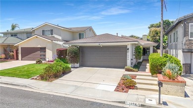 Beach Home For Sale in Costa Mesa, California