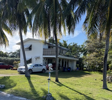 Beach Home For Sale in Marathon, Florida