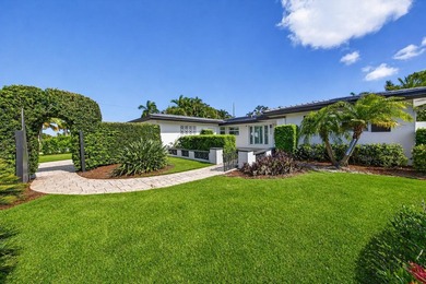 Beach Home For Sale in Boca Raton, Florida