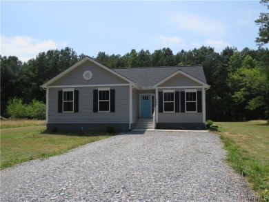 Beach Home For Sale in Montross, Virginia