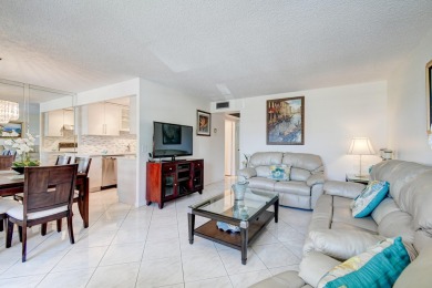 Beach Condo For Sale in Boca Raton, Florida