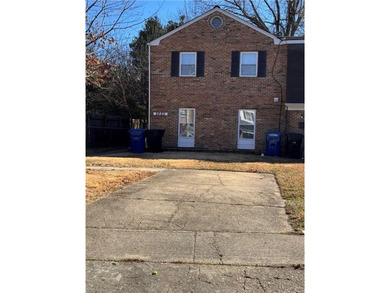 Beach Townhome/Townhouse For Sale in Virginia Beach, Virginia