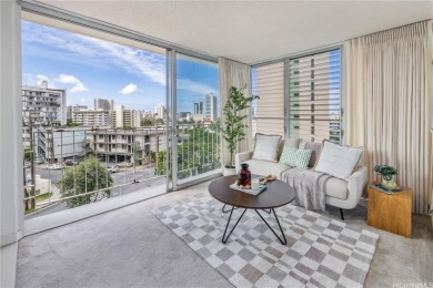 Beach Condo For Sale in Honolulu, Hawaii