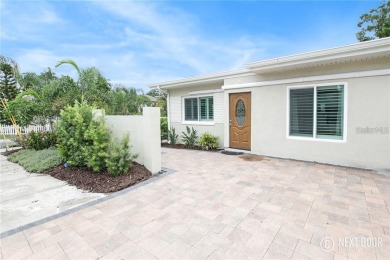 Beach Townhome/Townhouse For Sale in Clearwater, Florida