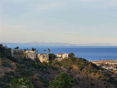 Beach Townhome/Townhouse For Sale in San Clemente, California