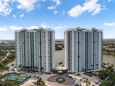 Beach Condo For Sale in Sunrise, Florida