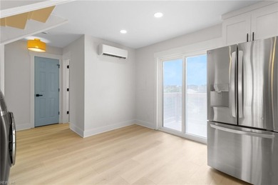 Beach Condo For Sale in Norfolk, Virginia