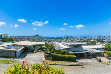 Beach Home For Sale in Honolulu, Hawaii