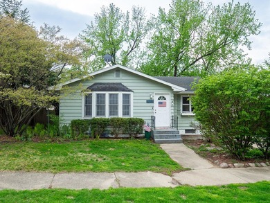 Beach Home For Sale in New Buffalo, Michigan