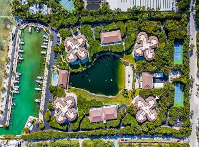 Beach Condo For Sale in Plantation Key, Florida