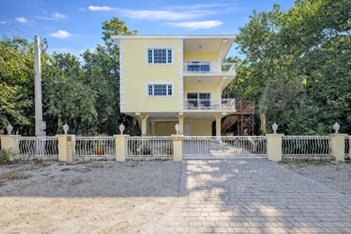 Beach Home For Sale in Key Largo, Florida