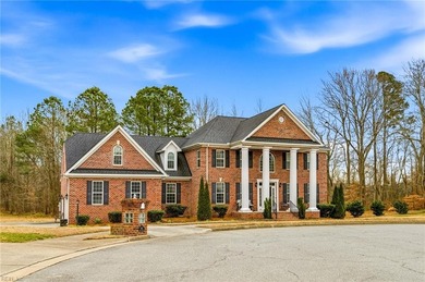 Beach Home For Sale in Suffolk, Virginia