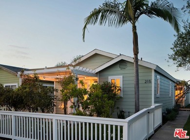 Beach Home For Sale in Huntington Beach, California