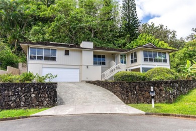 Beach Home For Sale in Kailua, Hawaii