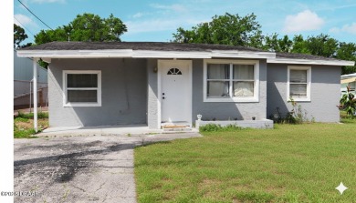 Beach Home For Sale in South Daytona, Florida