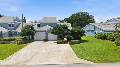 Beach Townhome/Townhouse Active Under Contract in Tamarac, Florida