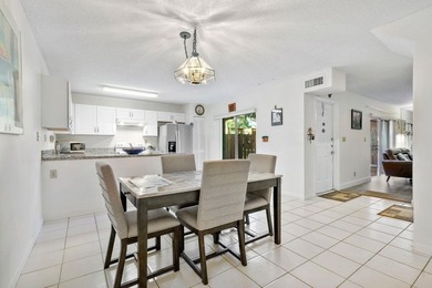 Beach Townhome/Townhouse For Sale in Davie, Florida