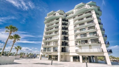 Beach Condo For Sale in New Smyrna Beach, Florida