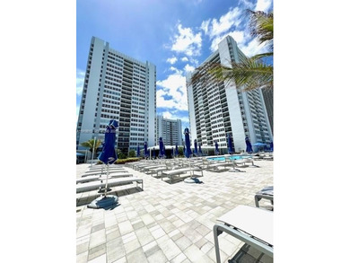 Beach Condo For Sale in Hallandale Beach, Florida