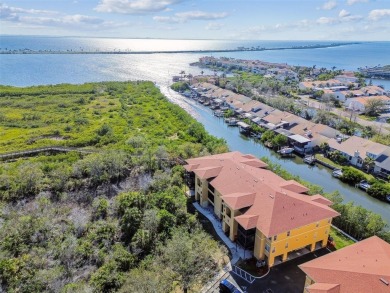 Beach Condo For Sale in Tampa, Florida