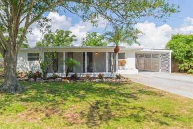 Beach Home Sale Pending in St. Petersburg, Florida