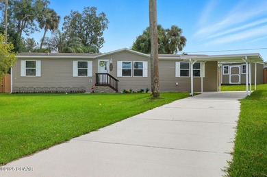 Beach Home For Sale in Daytona Beach, Florida