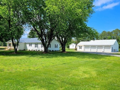 Beach Home For Sale in Heathsville, Virginia