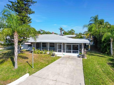 Beach Home For Sale in Venice, Florida