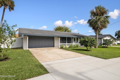 Beach Home Sale Pending in South Daytona, Florida