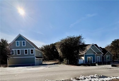 Beach Home For Sale in Corolla, North Carolina