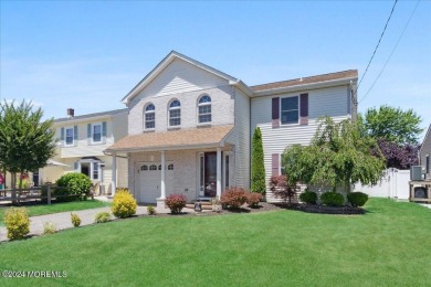 Beach Home For Sale in Point Pleasant Beach, New Jersey