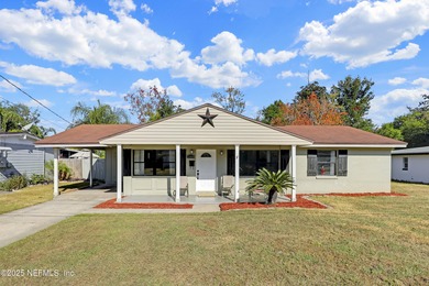 Beach Home Active Under Contract in Jacksonville, Florida