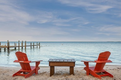 Beach Home For Sale in Lower Matecumbe Key, Florida