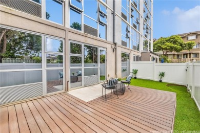 Beach Condo For Sale in Honolulu, Hawaii