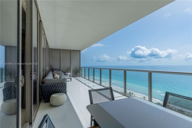 Beach Condo For Sale in Bal Harbour, Florida