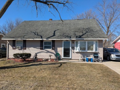 Beach Home For Sale in Gary, Indiana