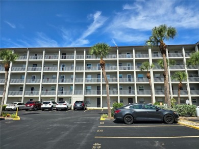 Beach Condo Sale Pending in Bradenton, Florida