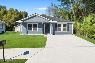 Beach Home Active Under Contract in Jacksonville, Florida