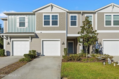 Beach Townhome/Townhouse Active Under Contract in Jacksonville, Florida