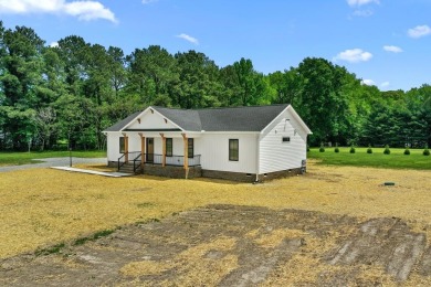 Beach Home For Sale in Heathsville, Virginia