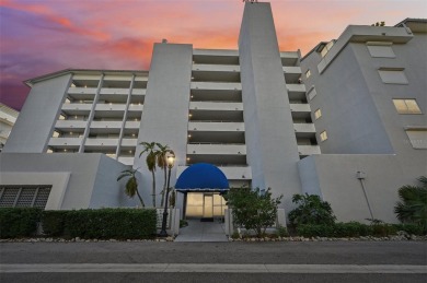 Beach Condo For Sale in Palmetto, Florida