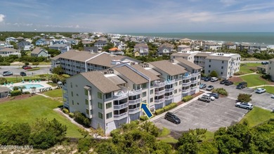 Beach Condo For Sale in Emerald Isle, North Carolina