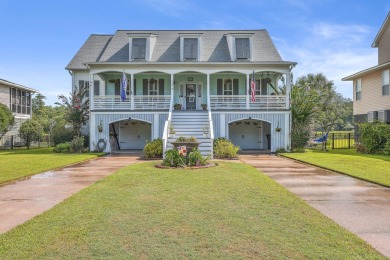 Beach Home For Sale in Mount Pleasant, South Carolina