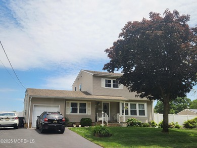 Beach Home For Sale in Brick, New Jersey