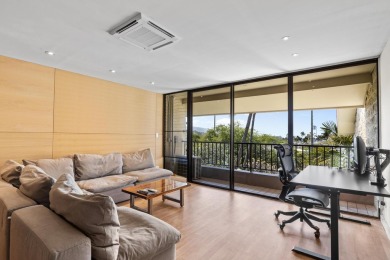 Beach Condo For Sale in Kailua Kona, Hawaii
