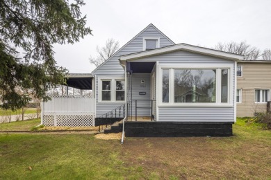 Beach Home Sale Pending in Michigan City, Indiana