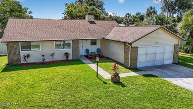 Beach Home For Sale in Palm Coast, Florida